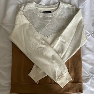 Abercrombie color block crew neck